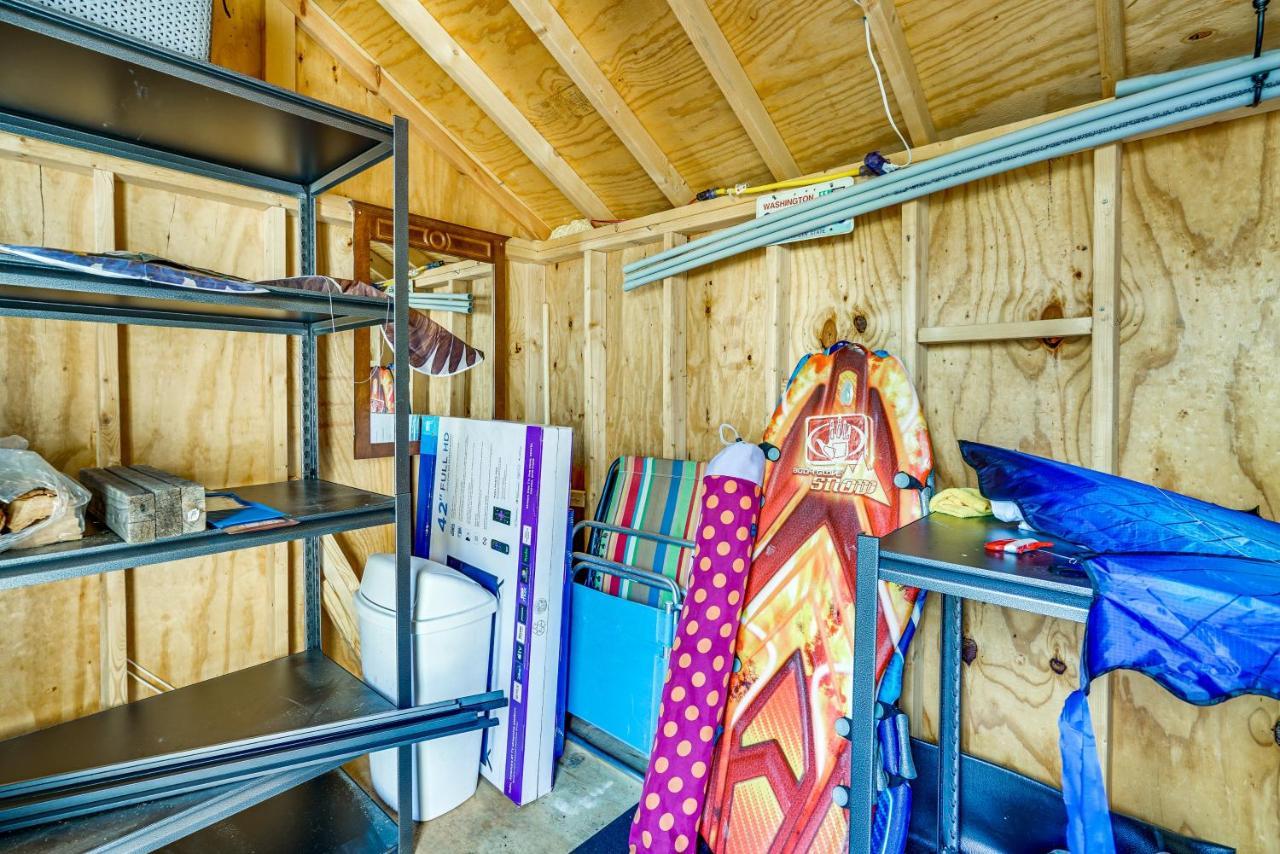 New Jersey Abode - Near Theme Parks, Walk To Beach Keansburg エクステリア 写真